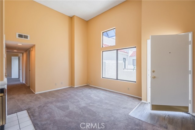 623 Park Shadow Court, Baldwin Park CA: https://media.crmls.org/medias/cf3d9811-6e59-4ec6-8680-4ef080c4e87c.jpg