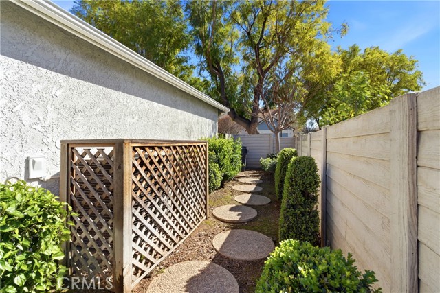 Detail Gallery Image 27 of 35 For 1562 E Citrus, Redlands,  CA 92374 - 3 Beds | 2/1 Baths