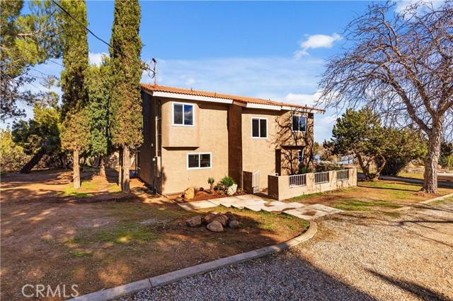 Detail Gallery Image 32 of 39 For 329 E Lago Lindo Rd, Palmdale,  CA 93550 - 3 Beds | 4 Baths