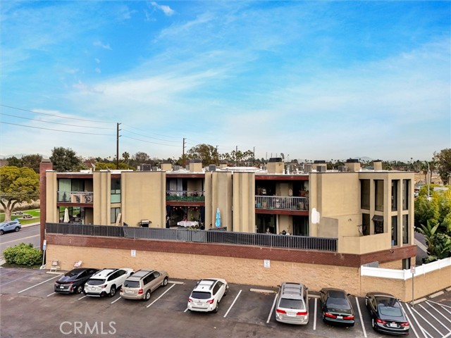 Detail Gallery Image 34 of 49 For 5190 E Colorado St #204,  Long Beach,  CA 90814 - 1 Beds | 1 Baths