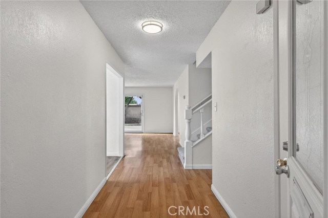 Detail Gallery Image 3 of 27 For 1511 Eudora Ave, Wilmington,  CA 90744 - 4 Beds | 2 Baths