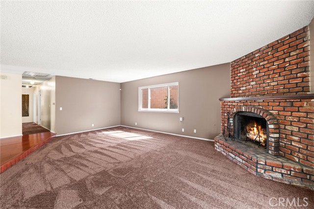 Detail Gallery Image 5 of 32 For 5968 Robinson, Riverside,  CA 92503 - 3 Beds | 2 Baths