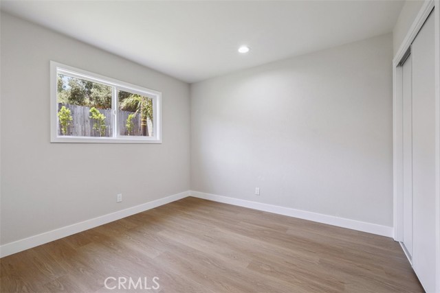 Detail Gallery Image 30 of 37 For 5704 Katherine St, Simi Valley,  CA 93063 - 5 Beds | 2 Baths
