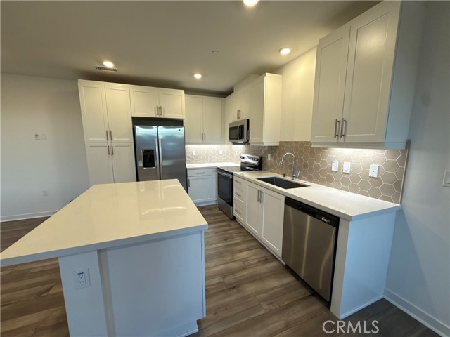 Front Image Thumbnail for CRIG26013857