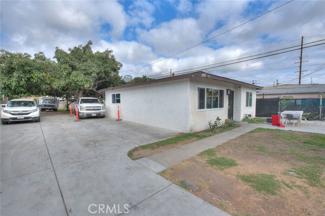 408 N Jackson, Santa Ana CA: https://media.crmls.org/medias/cf416231-e42b-49fb-b0c4-1440a60faf99.jpg