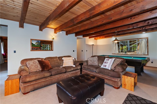 Detail Gallery Image 26 of 46 For 43659 Wolf Rd, Big Bear Lake,  CA 92315 - 4 Beds | 2 Baths