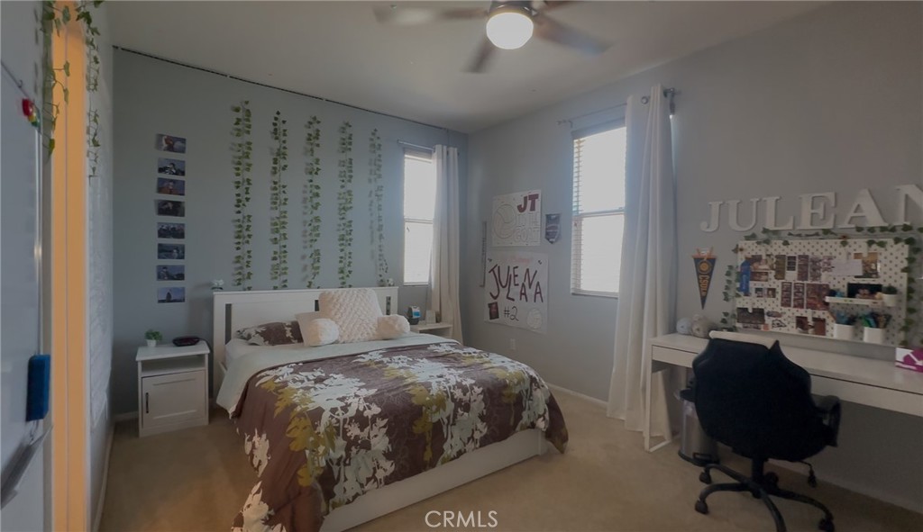 https://media.crmls.org/medias/cf4352ba-25db-4343-be4e-804b0961cb06.jpg?preset=X-Large