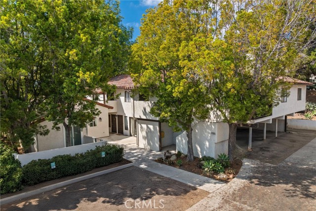 930 Philinda Avenue, Santa Barbara CA: https://media.crmls.org/medias/cf43d402-f7e8-4ce6-968c-8c69dc6beb15.jpg