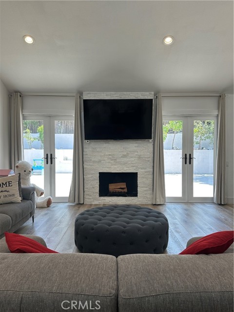 Detail Gallery Image 14 of 51 For 13 Blue Ridge, Irvine,  CA 92620 - 5 Beds | 3/1 Baths