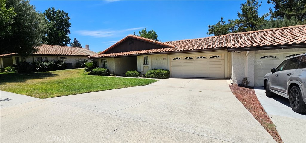 1438 Bella Vista