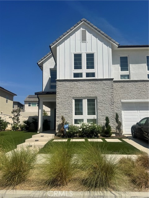 Detail Gallery Image 2 of 36 For 27810 Focus Way, Valencia,  CA 91381 - 1 Beds | 1 Baths
