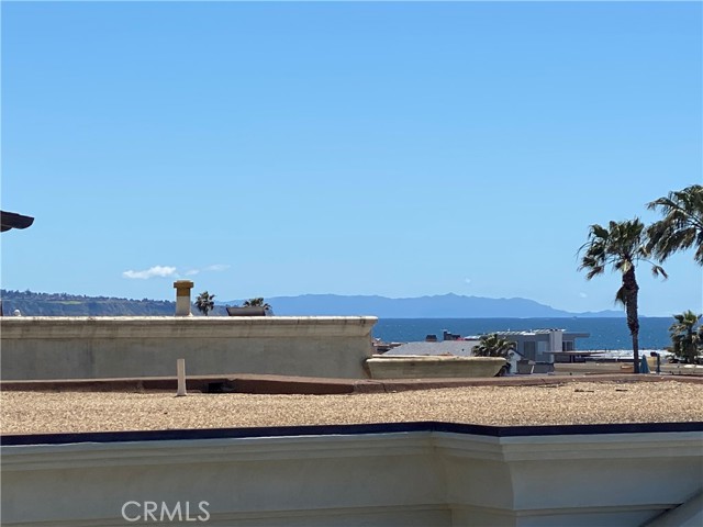 1111 Manhattan Avenue, Hermosa Beach, California 90254, 4 Bedrooms Bedrooms, ,2 BathroomsBathrooms,Residential,Sold,Manhattan,SB23071063