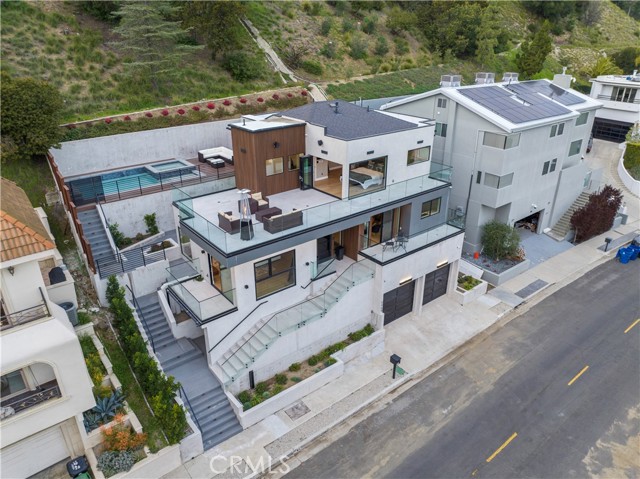 Detail Gallery Image 29 of 30 For 2369 Jupiter Dr, Los Angeles,  CA 90046 - 4 Beds | 4 Baths