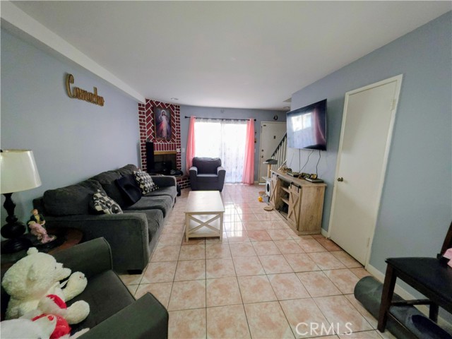 Detail Gallery Image 17 of 22 For 9834 Sepulveda Bld #117,  North Hills,  CA 91343 - 2 Beds | 2 Baths