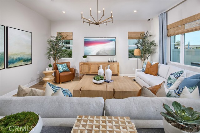 Detail Gallery Image 7 of 31 For 11515 Grovedale Dr, Whittier,  CA 90604 - 6 Beds | 4/1 Baths