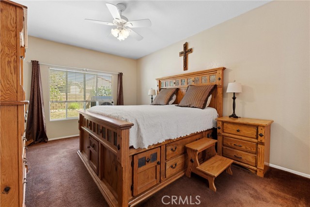 1721 W Ave H-4, Lancaster CA: https://media.crmls.org/medias/cf4af1f8-8028-4900-8f9e-4836cc73f7b2.jpg