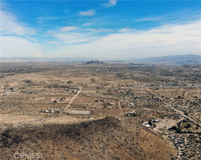 Detail Gallery Image 16 of 63 For 56365 Terra Vista Dr, Yucca Valley,  CA 92284 - – Beds | – Baths