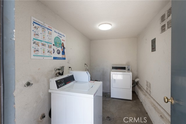 2209 Carnegie Lane, Redondo Beach CA: https://media.crmls.org/medias/cf4b12e6-ea52-40d1-96be-ddae4666c33d.jpg