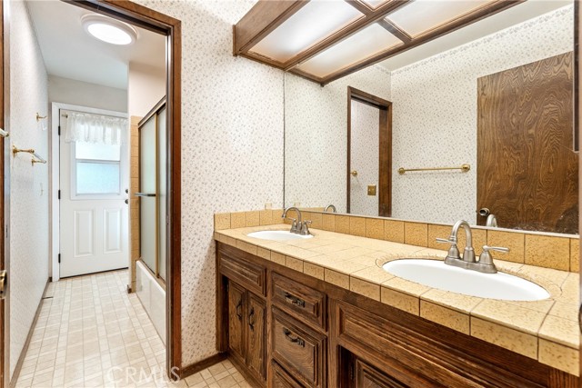 2480 Ardilla Road, Atascadero CA: https://media.crmls.org/medias/cf4b6b14-d294-4f6b-b711-e35d0bb71f74.jpg