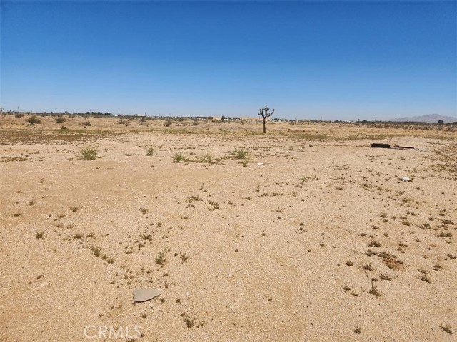Detail Gallery Image 1 of 4 For 0 Fresno St, Hesperia,  CA 92345 - – Beds | – Baths