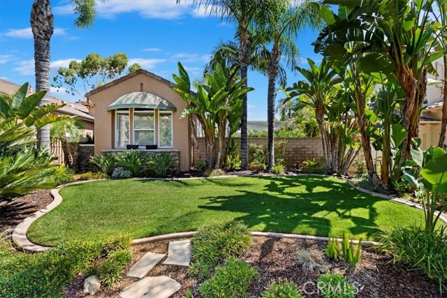 Detail Gallery Image 8 of 59 For 4467 Putting Green Dr, Corona,  CA 92883 - 3 Beds | 3 Baths