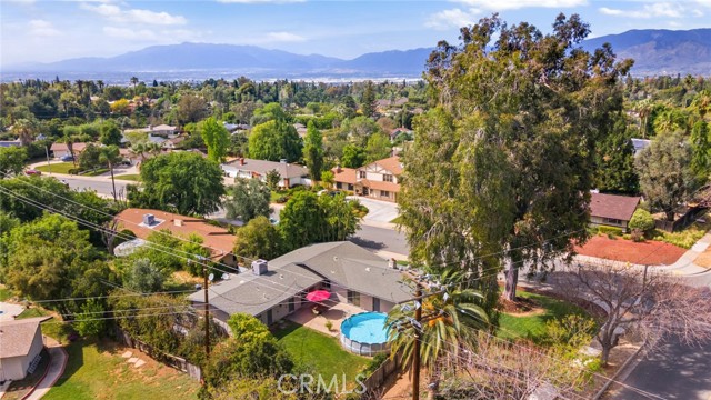 Detail Gallery Image 30 of 35 For 130 Sunridge Way, Redlands,  CA 92373 - 3 Beds | 2 Baths