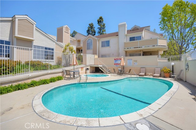 Detail Gallery Image 2 of 27 For 3845 Farquhar Ave #115,  Los Alamitos,  CA 90720 - 2 Beds | 2 Baths