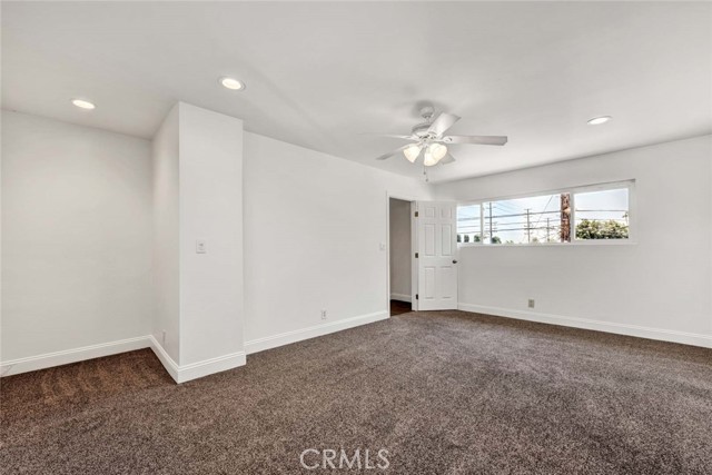 1981 Mitchell Avenue, Tustin CA: https://media.crmls.org/medias/cf4cb239-8dc7-4601-a692-686475278187.jpg