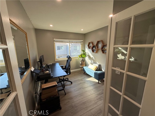 Detail Gallery Image 9 of 25 For 6672 Sun Dr #C,  Huntington Beach,  CA 92647 - 3 Beds | 1/1 Baths