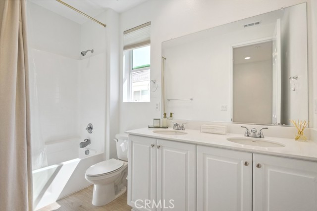 Detail Gallery Image 18 of 56 For 489 Berrybush St, Hemet,  CA 92543 - 3 Beds | 2 Baths