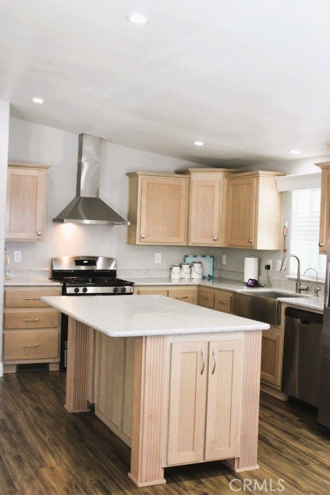29021 Bouquet Canyon Road, Saugus CA: https://media.crmls.org/medias/cf4f4b36-90f5-42a3-b50f-0361f6b4b89f.jpg