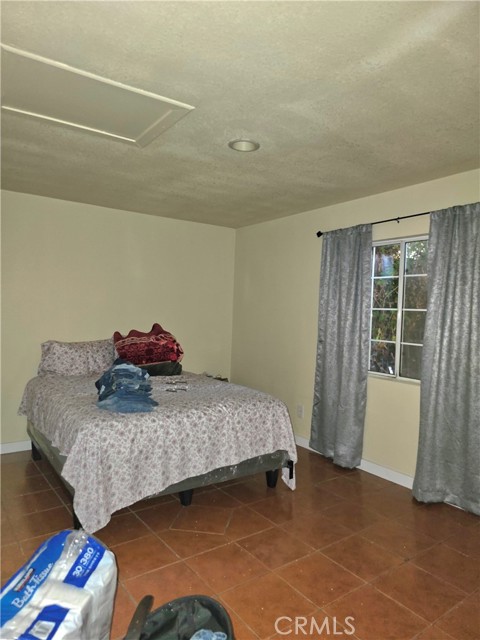 Detail Gallery Image 37 of 51 For 14023 Hubbard St, Sylmar,  CA 91342 - 7 Beds | 4 Baths