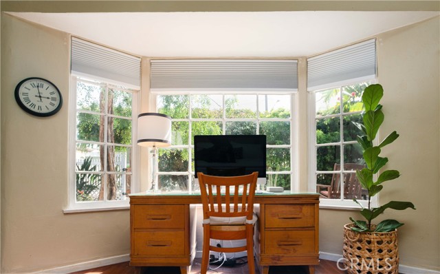 Upper Main Bedroom alcove`