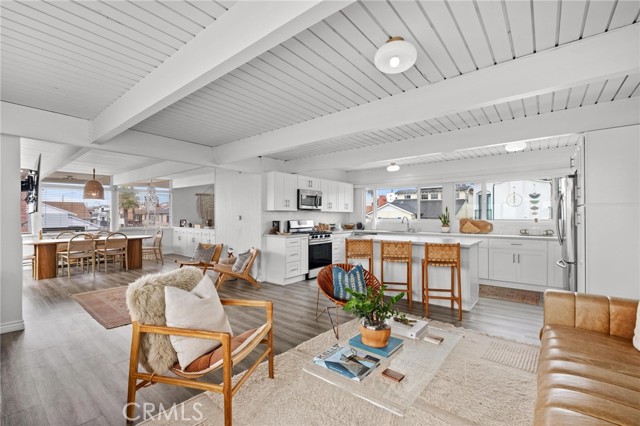 2901 Alma Ave, Manhattan Beach, CA 90266