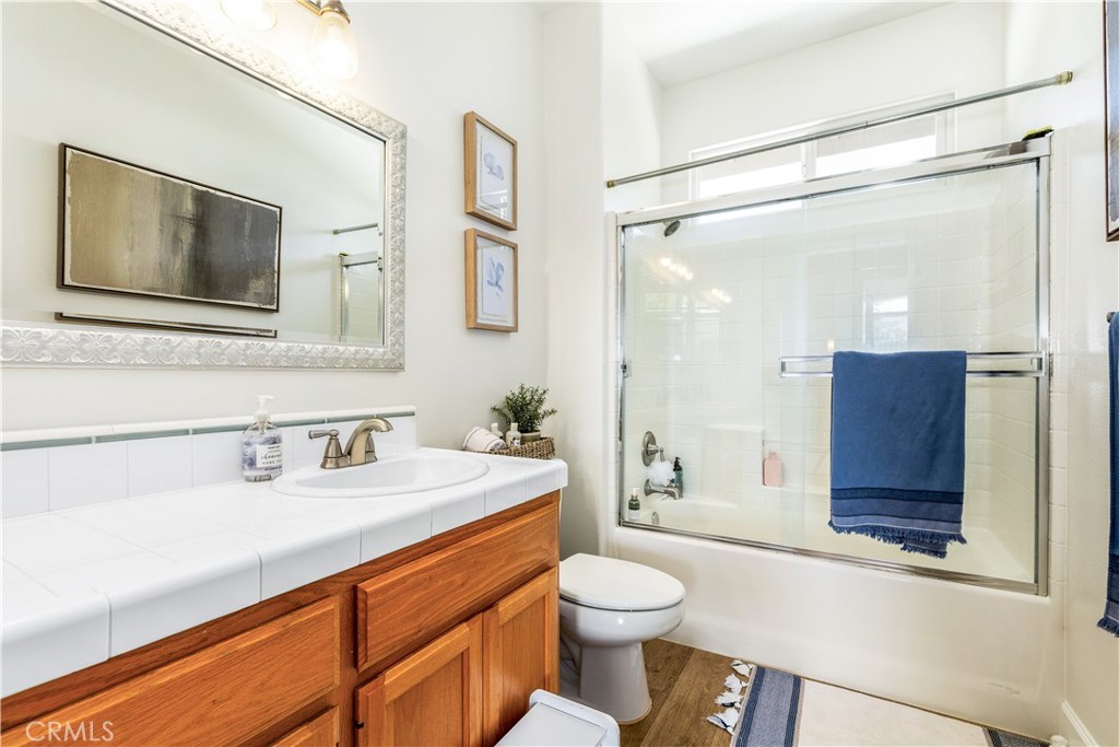 1307 Crown Way