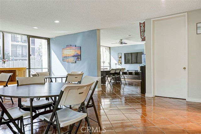 Detail Gallery Image 34 of 35 For 1401 Valley View #206,  Glendale,  CA 91202 - 2 Beds | 2 Baths