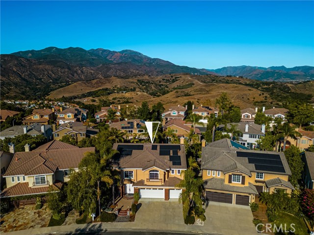 19692 Dorado Drive, Lake Forest CA: https://media.crmls.org/medias/cf525bcd-3a32-4c62-b9e2-6f3f4a8dd022.jpg