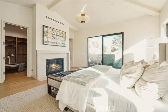 Detail Gallery Image 23 of 44 For 5136 Nagle Ave, Sherman Oaks,  CA 91423 - 6 Beds | 6/2 Baths