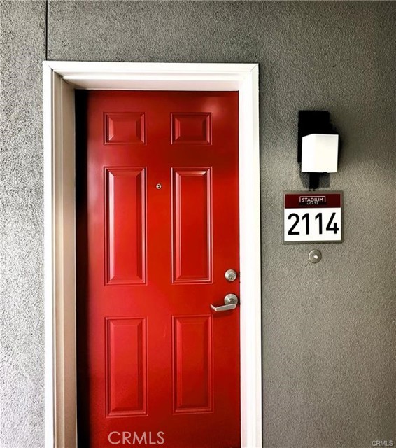 1801 E Katella Avenue, Anaheim CA: https://media.crmls.org/medias/cf52fe19-81c1-425e-b078-fa6c6885ae80.jpg