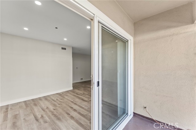 Detail Gallery Image 6 of 7 For 1212 N Fuller Ave, West Hollywood,  CA 90046 - 1 Beds | 1 Baths