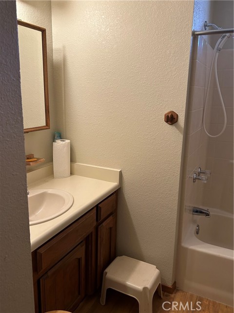 Detail Gallery Image 15 of 22 For 2017 Zermatt Dr, –,  CA 93222 - 2 Beds | 2 Baths