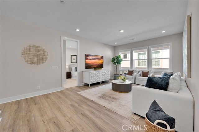 Detail Gallery Image 41 of 53 For 121 Mulberry, Lake Forest,  CA 92630 - 5 Beds | 5 Baths