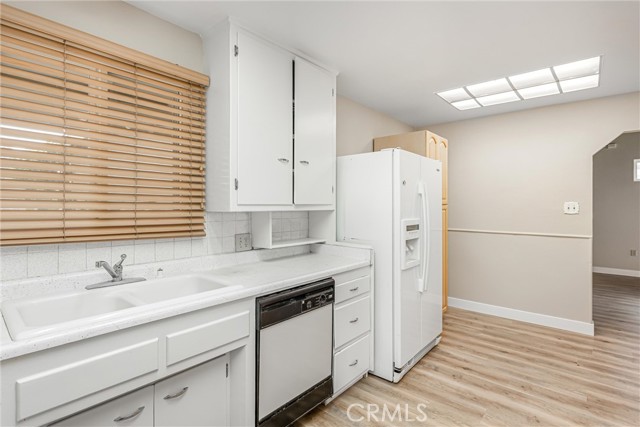 Detail Gallery Image 9 of 29 For 709 Bermuda, Redlands,  CA 92374 - 3 Beds | 1 Baths