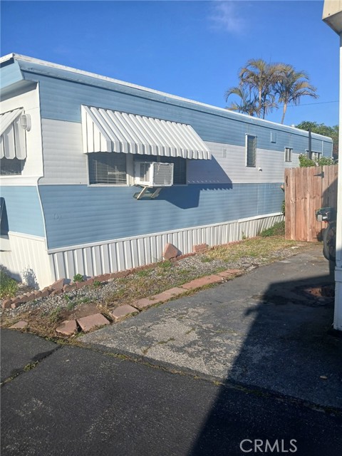 2345 190th, Redondo Beach CA: https://media.crmls.org/medias/cf56518c-35cc-4552-bafd-468e9801c7b3.jpg