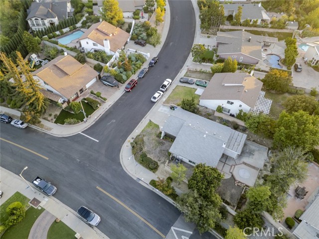 Detail Gallery Image 6 of 45 For 11685 Amigo Ave, Porter Ranch,  CA 91326 - 3 Beds | 2 Baths