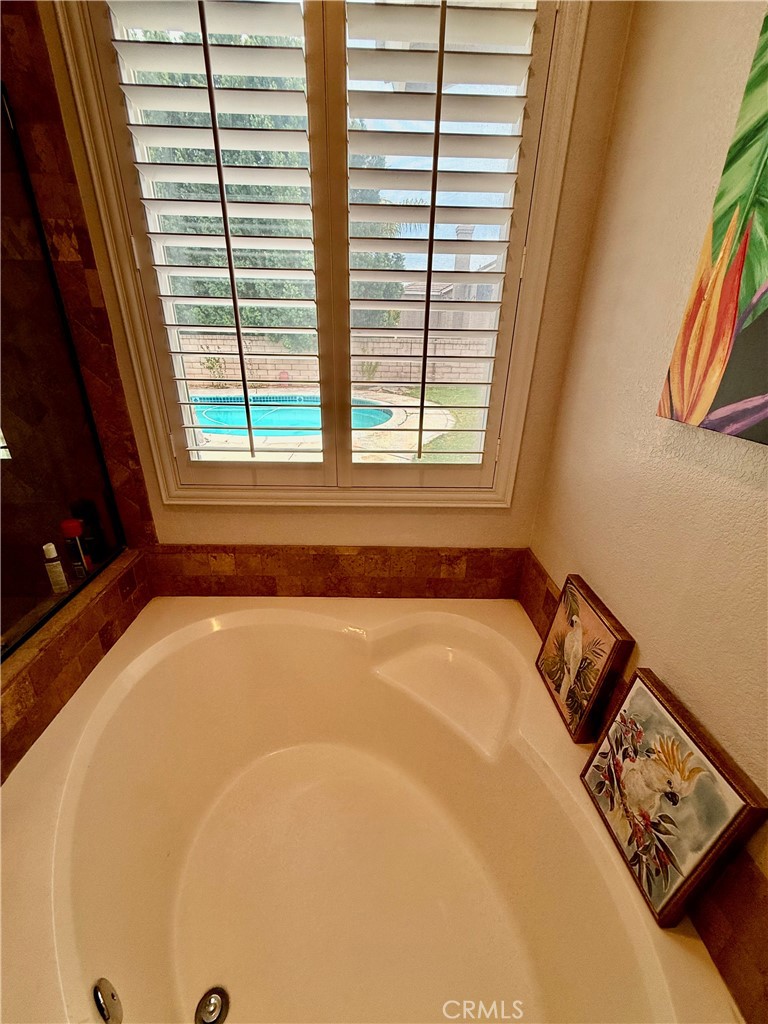 MLS #IV25222693 image #21