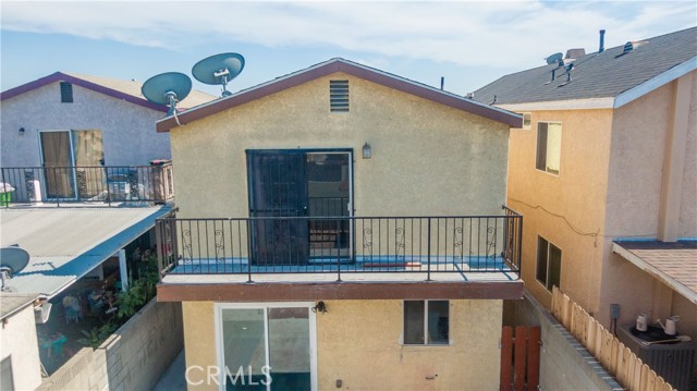 627 East Lincoln Street, Carson CA: https://media.crmls.org/medias/cf5a5f62-200d-4424-aae4-9d3c89795b14.jpg