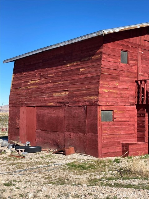 Detail Gallery Image 9 of 52 For 49700 Center Dr, Newberry Springs,  CA 92365 - – Beds | – Baths