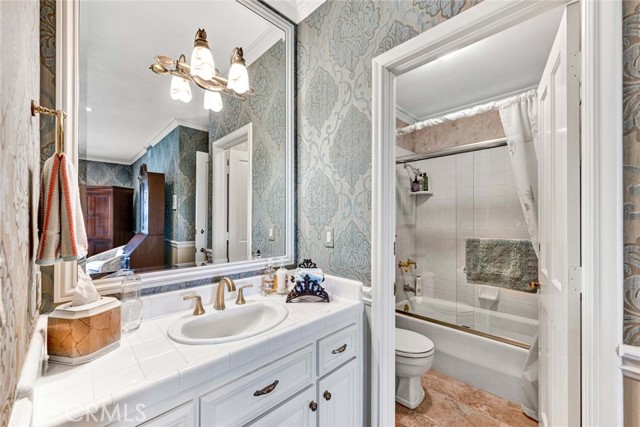 Detail Gallery Image 40 of 75 For 10302 Broadview Place, North Tustin,  CA 92705 - 5 Beds | 4/1 Baths