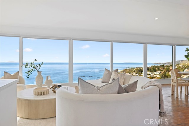 Detail Gallery Image 20 of 46 For 31161 Holly Dr, Laguna Beach,  CA 92651 - 5 Beds | 2/1 Baths
